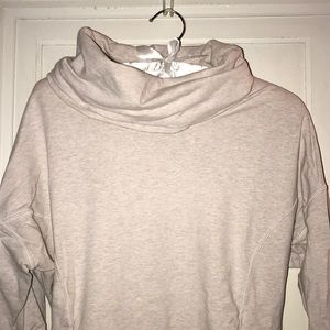 Lululemon Pullover